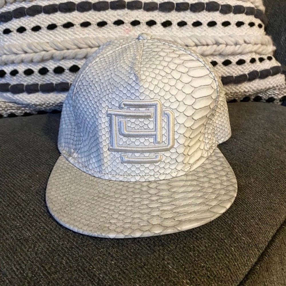 D9 DNINE Reserve Men’s Hat Snake Skin/Scales Snapback White Gray Logo Graphic